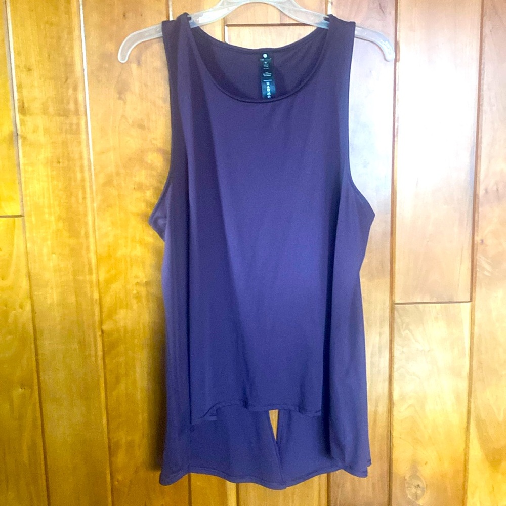 Yogalicious workout top